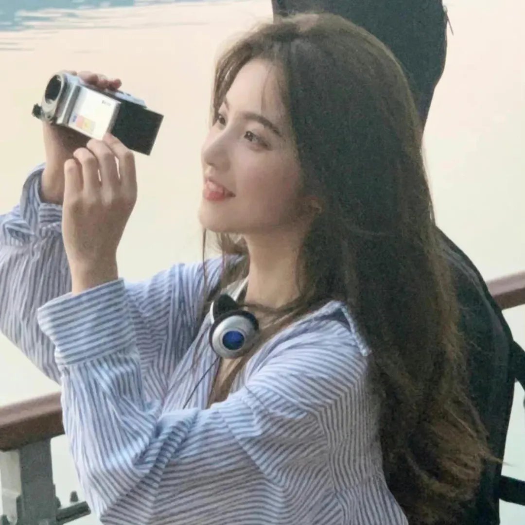 今晚开赞吧 海报