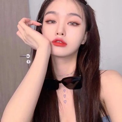 圈子里的男孩 海报